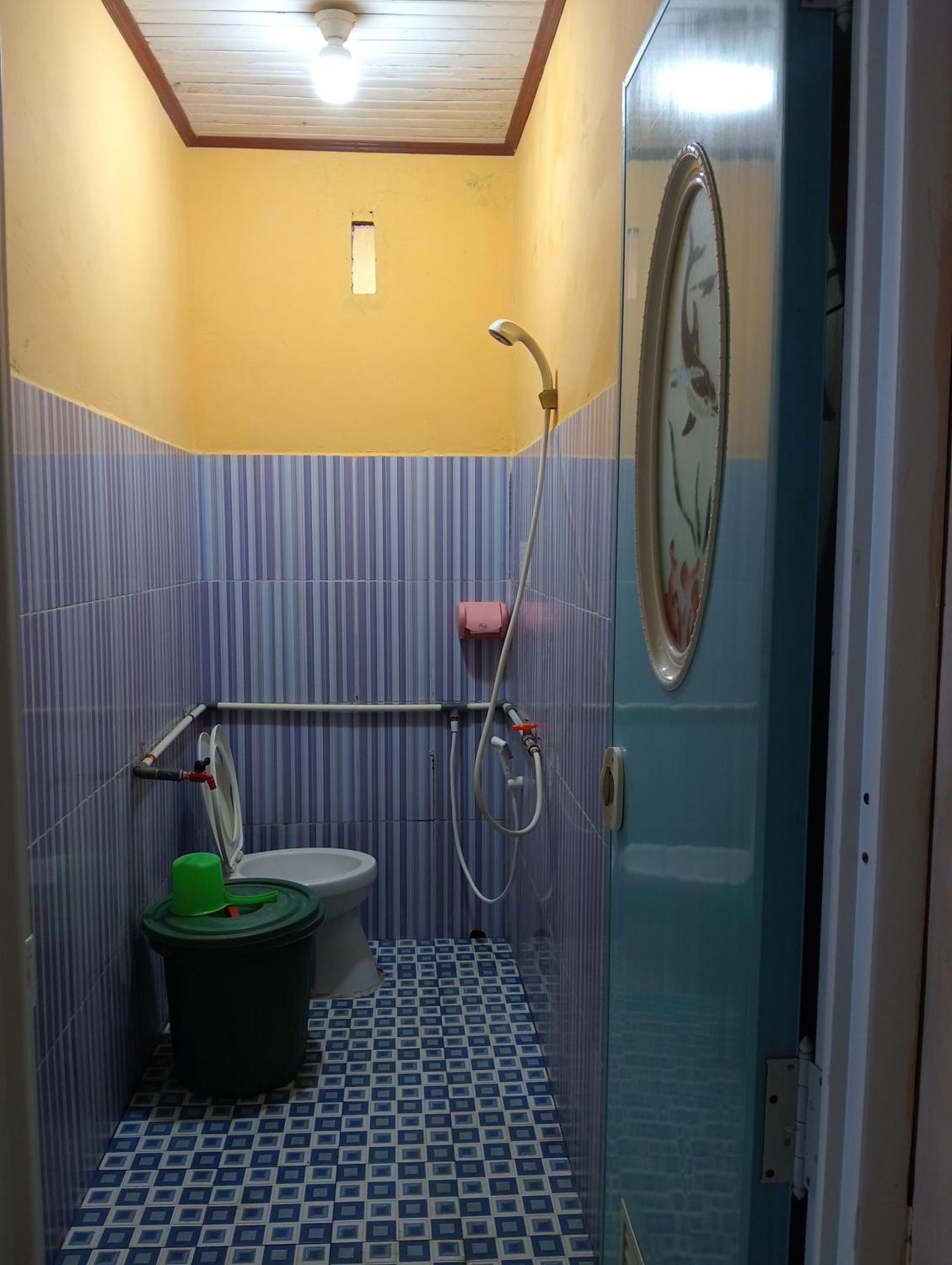 Mamalis Homestay มานาโด ภายนอก รูปภาพ